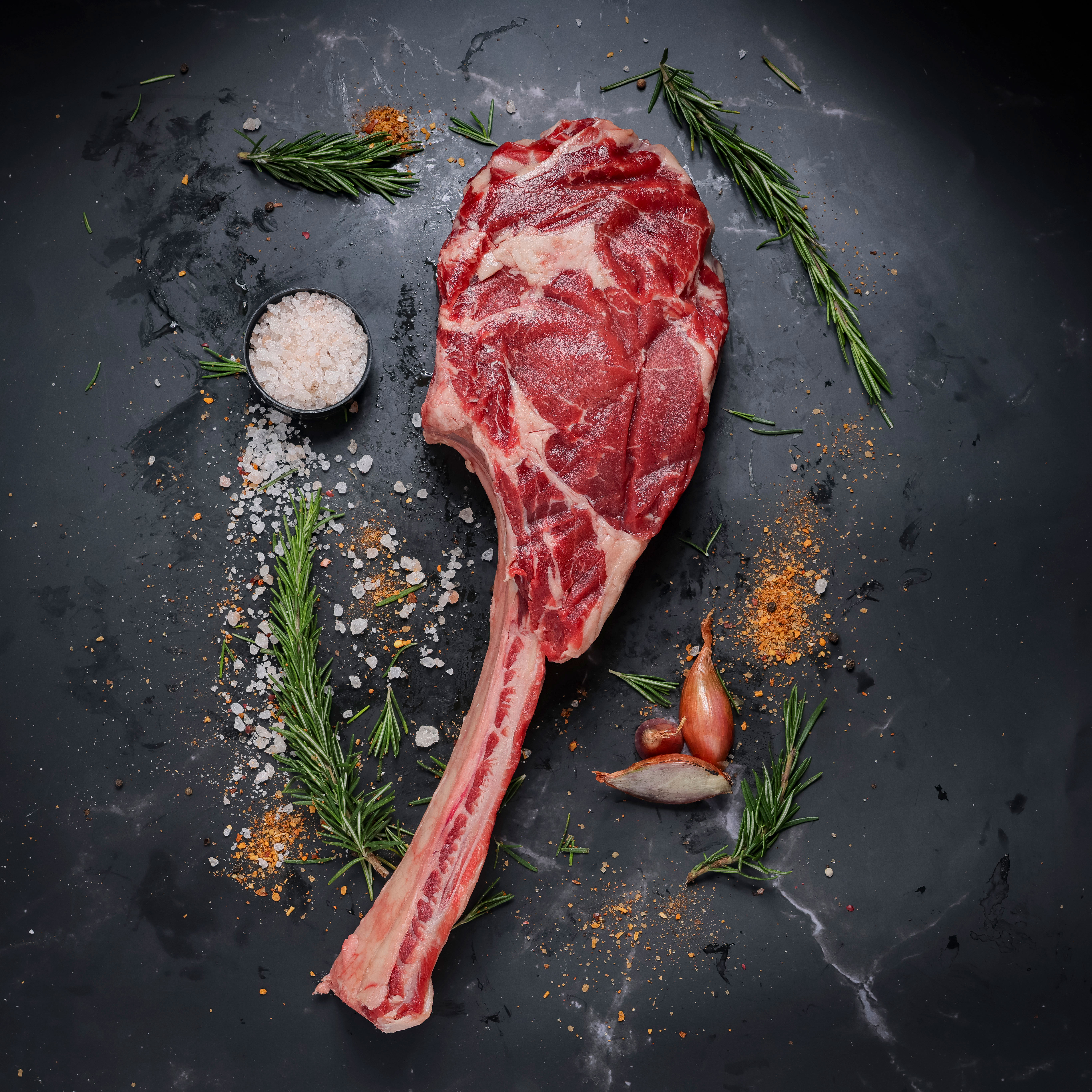 TOMAHAWK